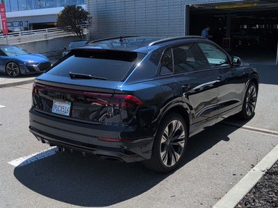 2025 Audi Q8 Prestige