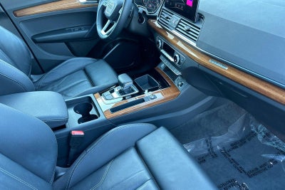 2023 Audi Q5 S line Premium