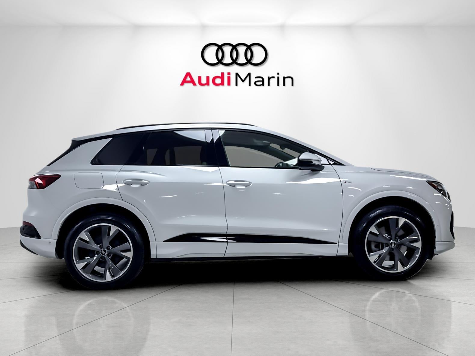 2024 Audi Q4 e-tron Premium Plus