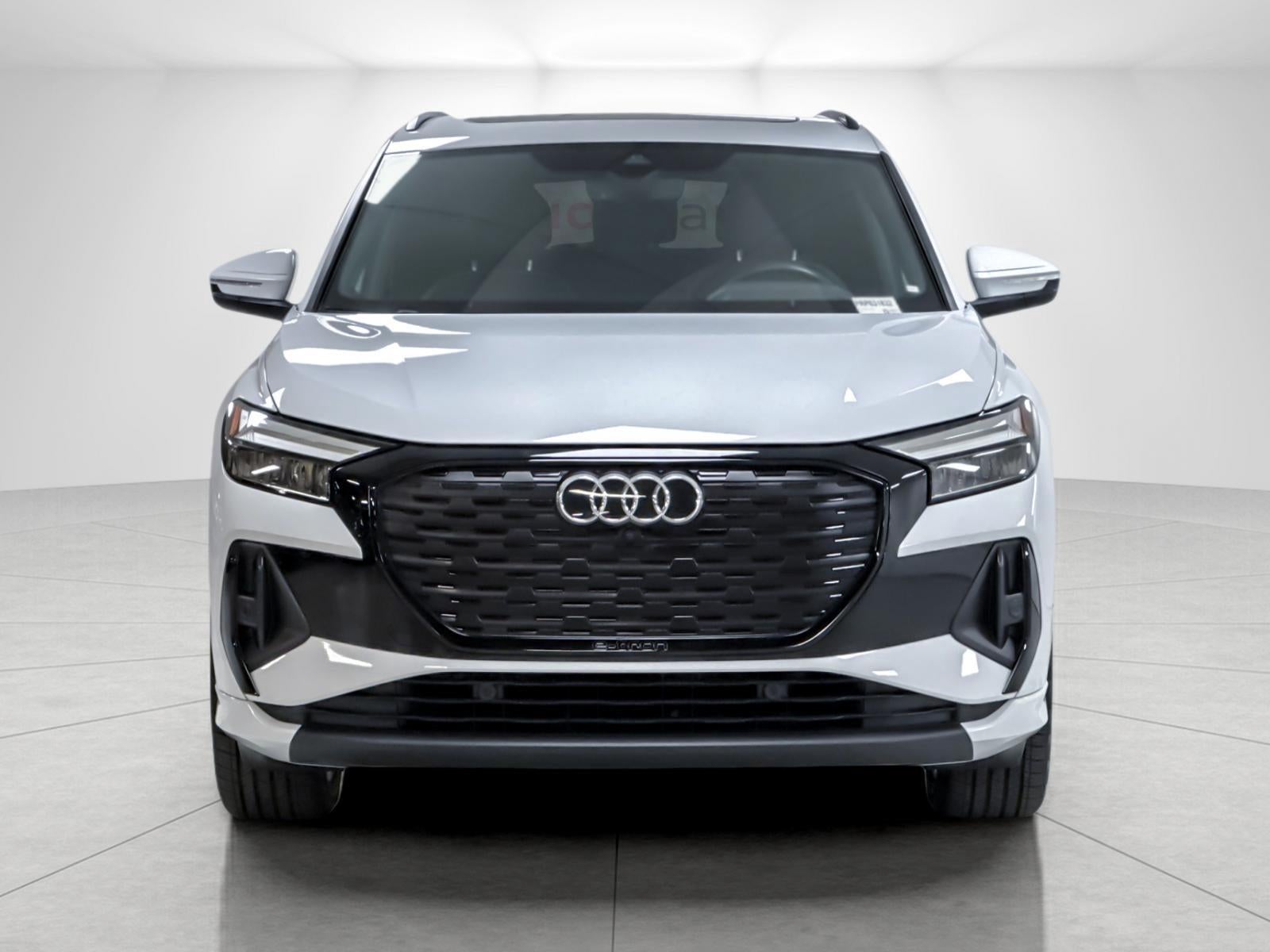 2024 Audi Q4 e-tron Premium Plus