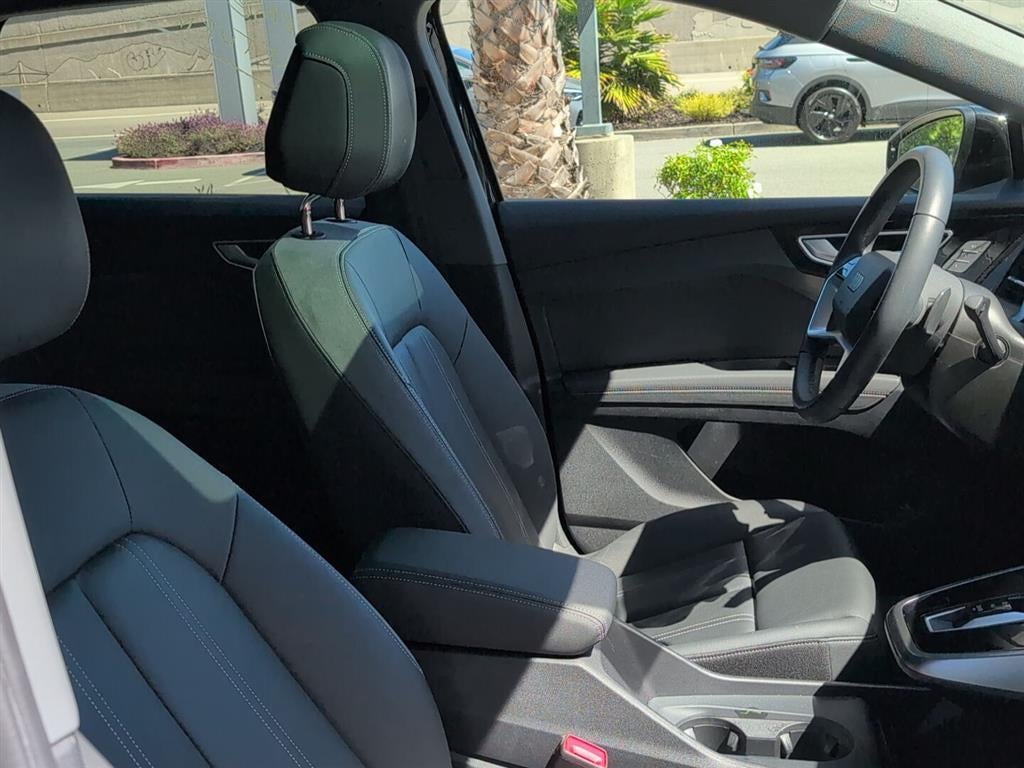 2024 Audi Q4 e-tron Premium Plus