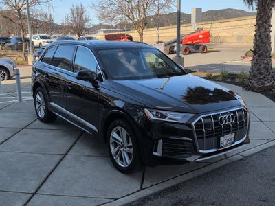 2023 Audi Q7 Premium Plus