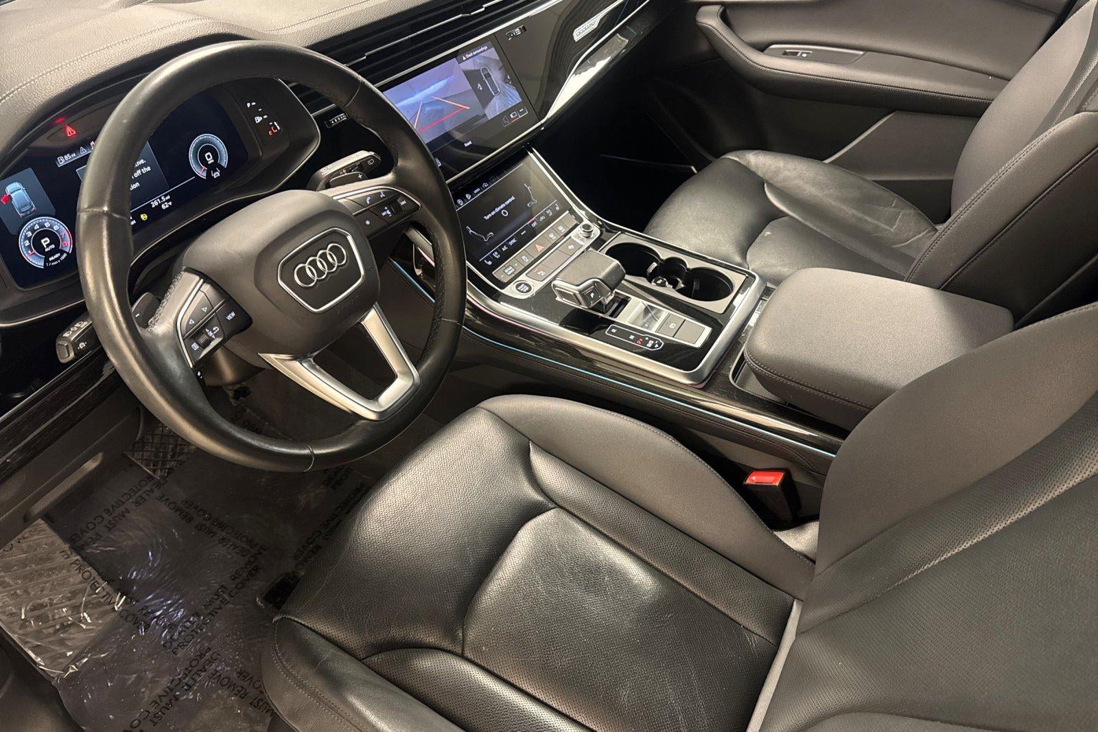 2023 Audi Q7 Premium Plus