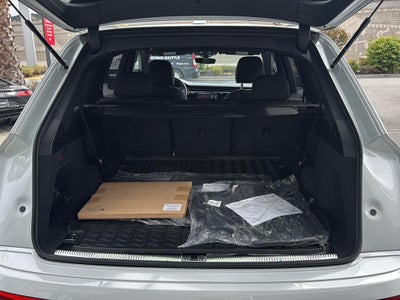 2026 Audi Q7 Premium Plus