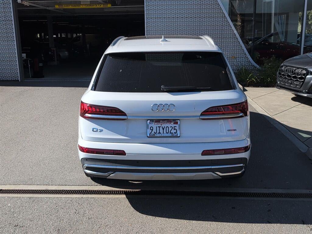 2023 Audi Q7 Premium Plus