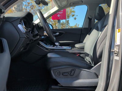 2023 Audi Q7 Premium Plus