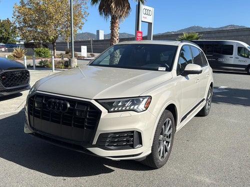 2023 Audi Q7 Premium Plus