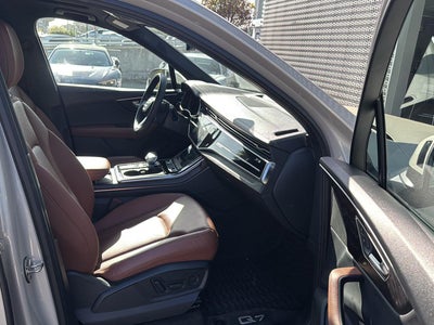 2023 Audi Q7 Premium Plus