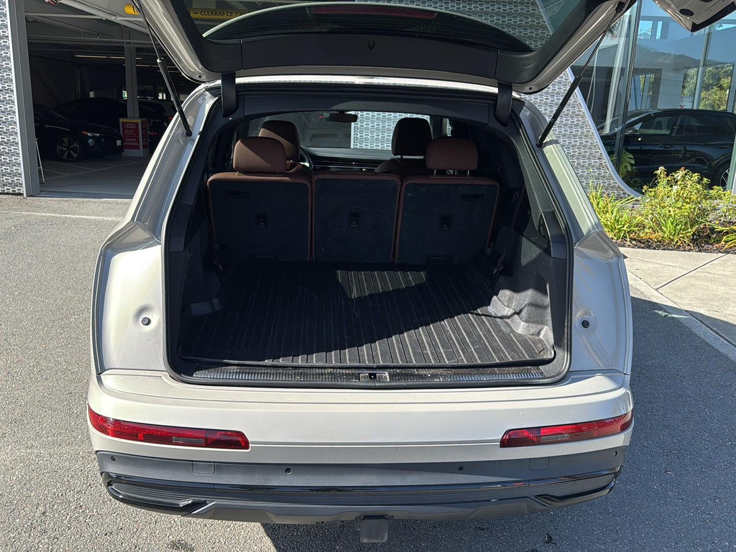 2023 Audi Q7 Premium Plus