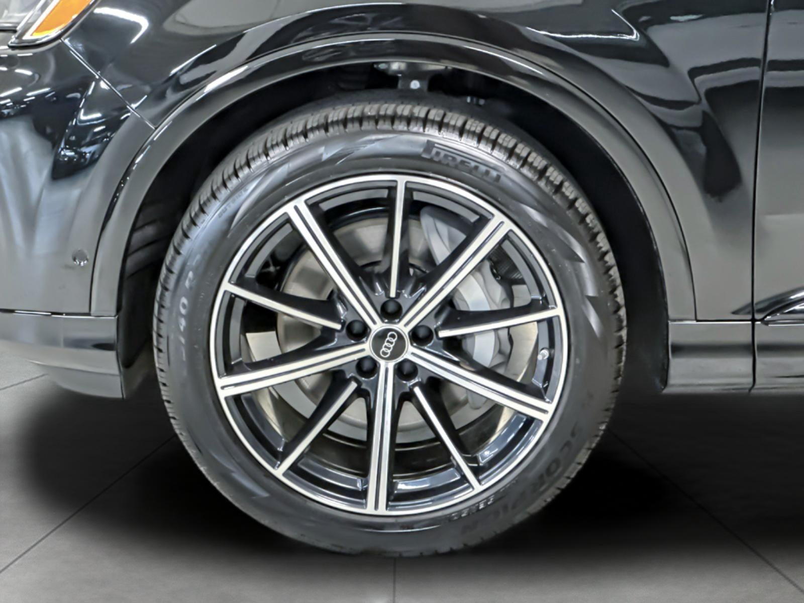 2026 Audi Q7 Premium Plus