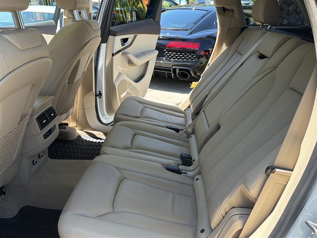 2019 Audi Q7 Premium Plus
