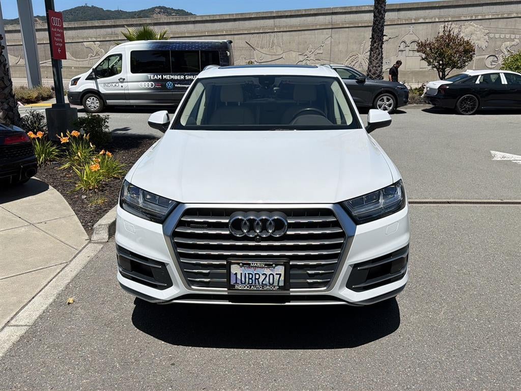 2019 Audi Q7 Premium Plus