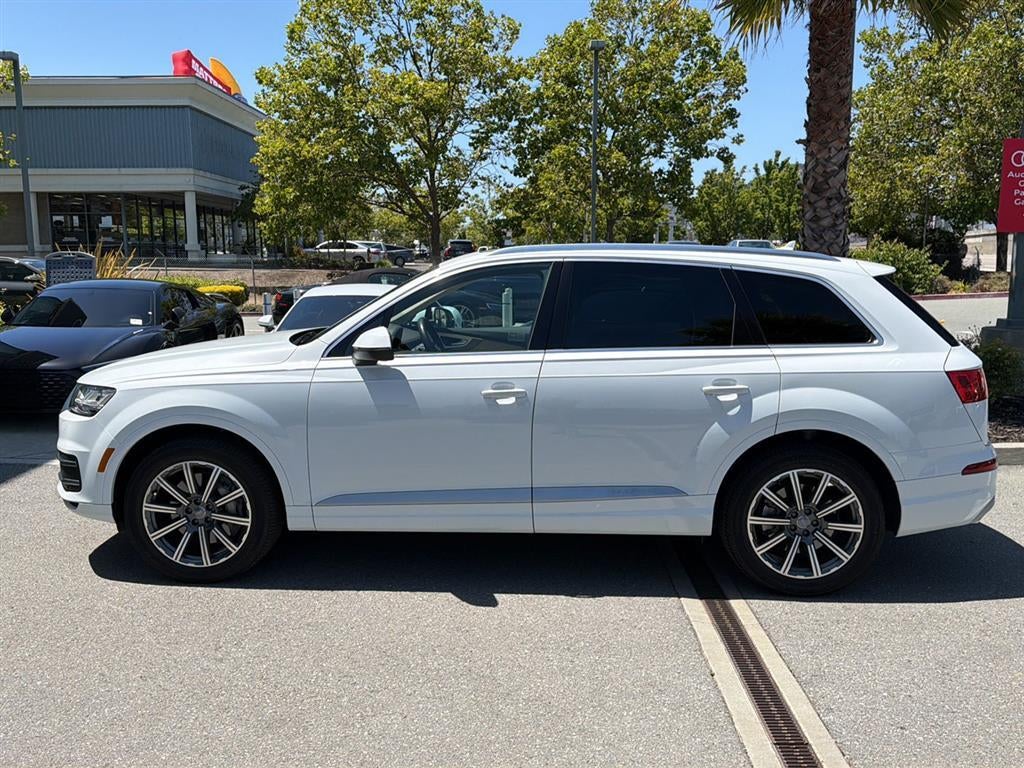 2019 Audi Q7 Premium Plus