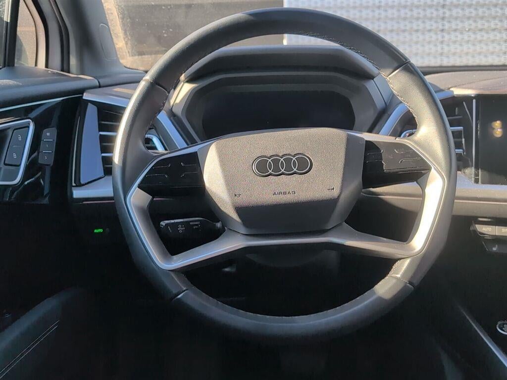 2024 Audi Q4 e-tron Premium Plus