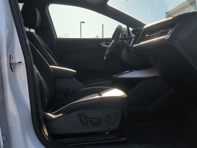 2024 Audi Q4 e-tron Premium Plus