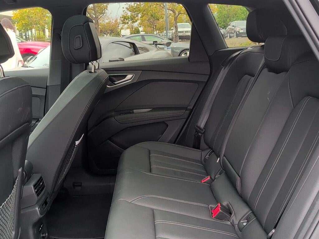 2024 Audi Q4 e-tron Premium Plus