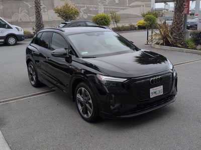 2024 Audi Q4 e-tron Premium Plus