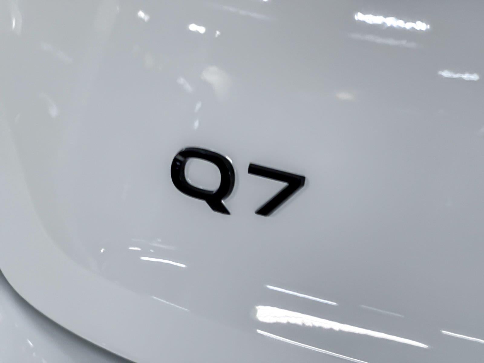 2026 Audi Q7 Premium Plus