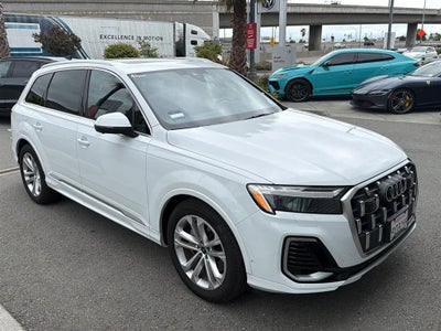 2026 Audi Q7 Premium Plus