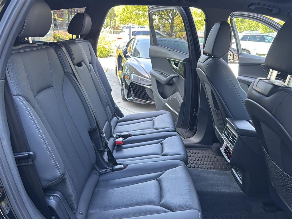 2026 Audi Q7 Premium Plus