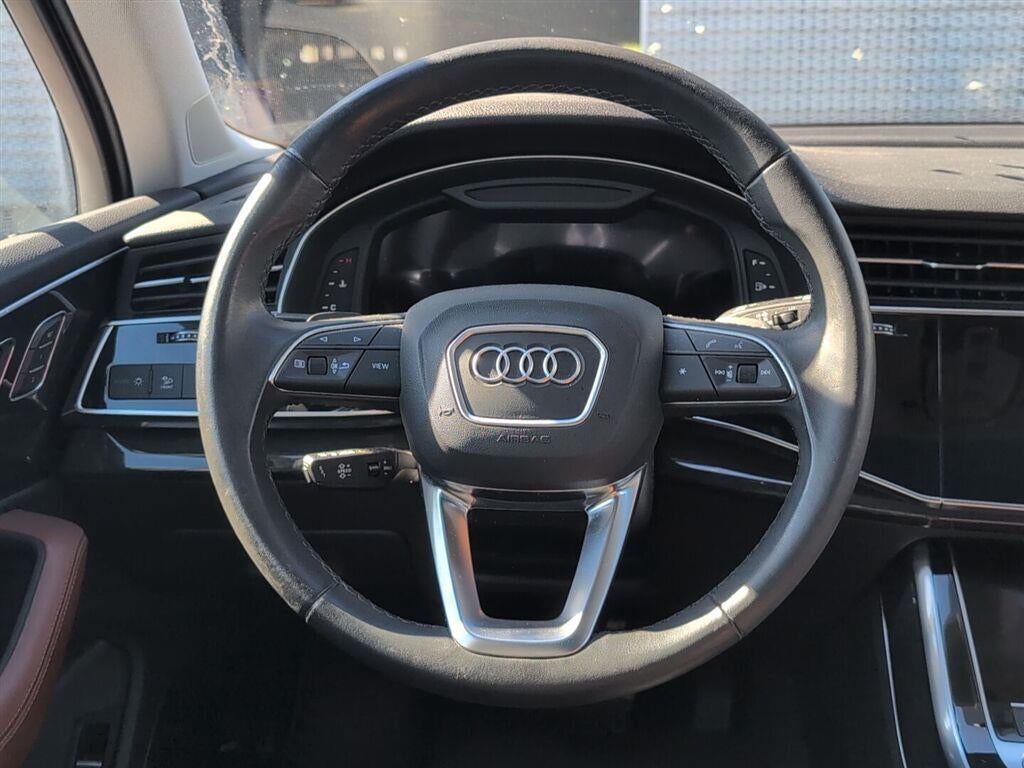 2021 Audi Q7 Premium Plus