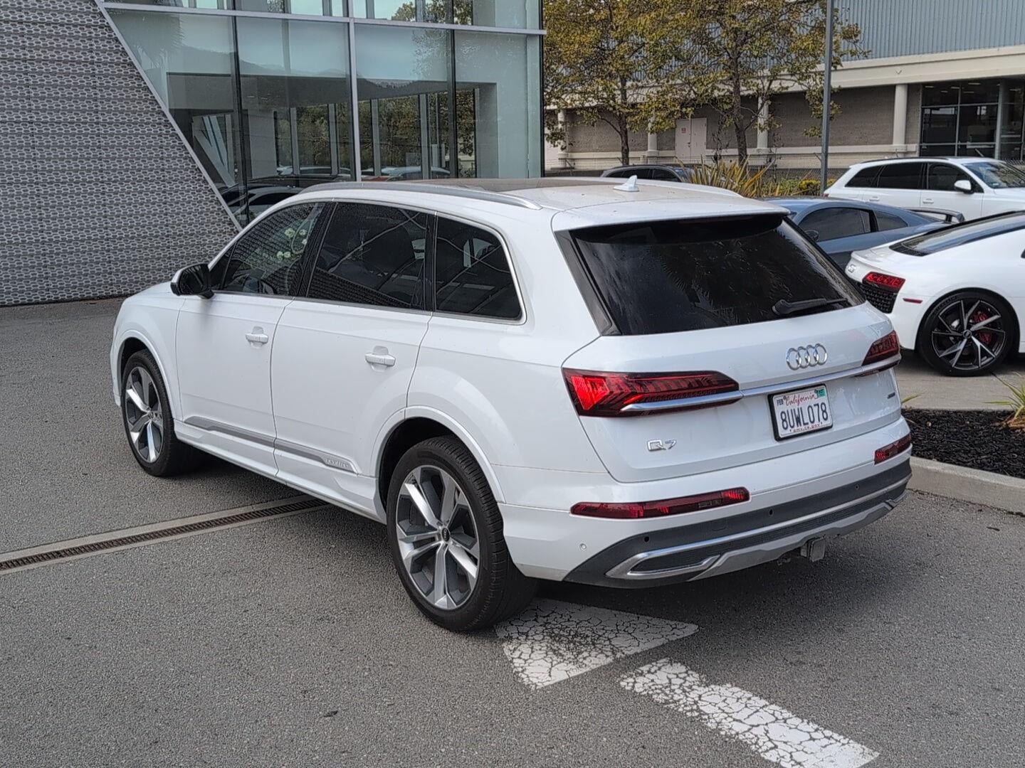 2021 Audi Q7 Premium Plus