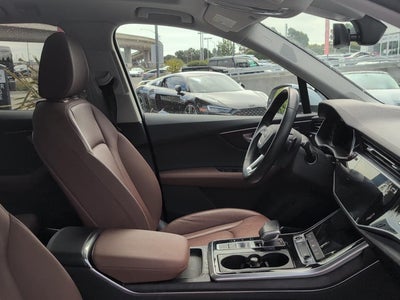 2021 Audi Q7 Premium Plus