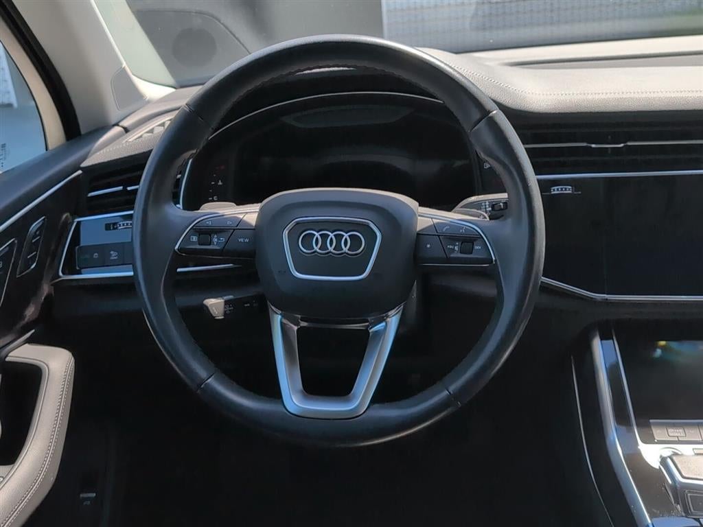 2023 Audi Q7 Premium Plus