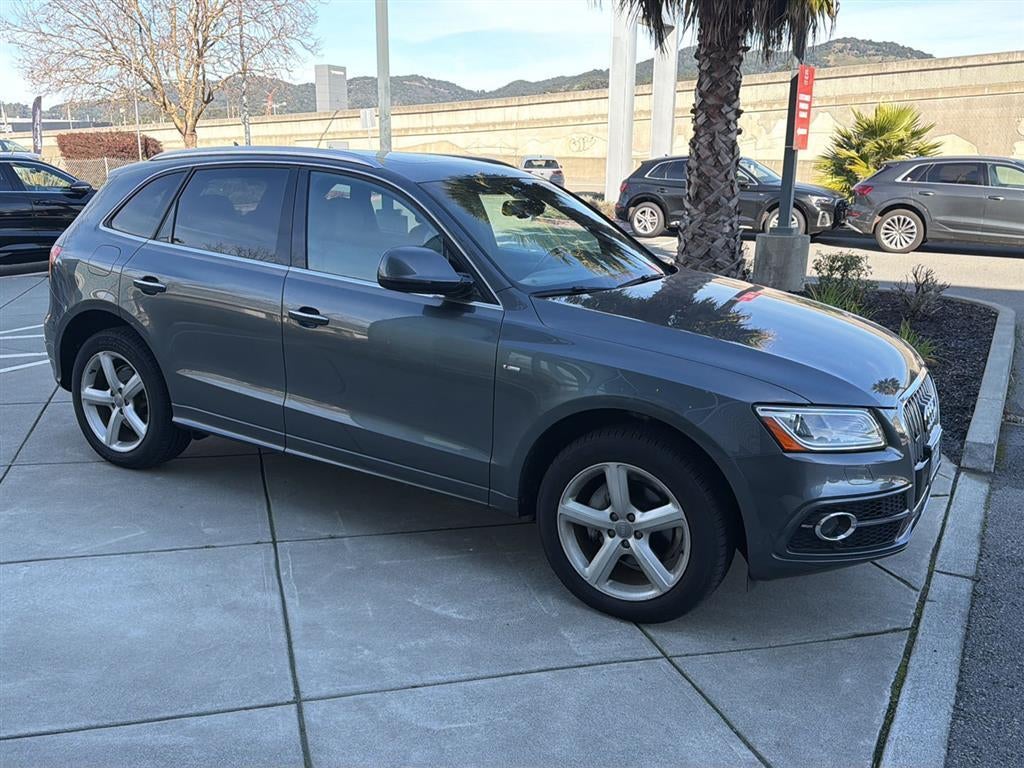 2017 Audi Q5 Premium Plus