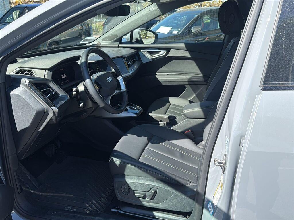 2024 Audi Q4 e-tron Prestige