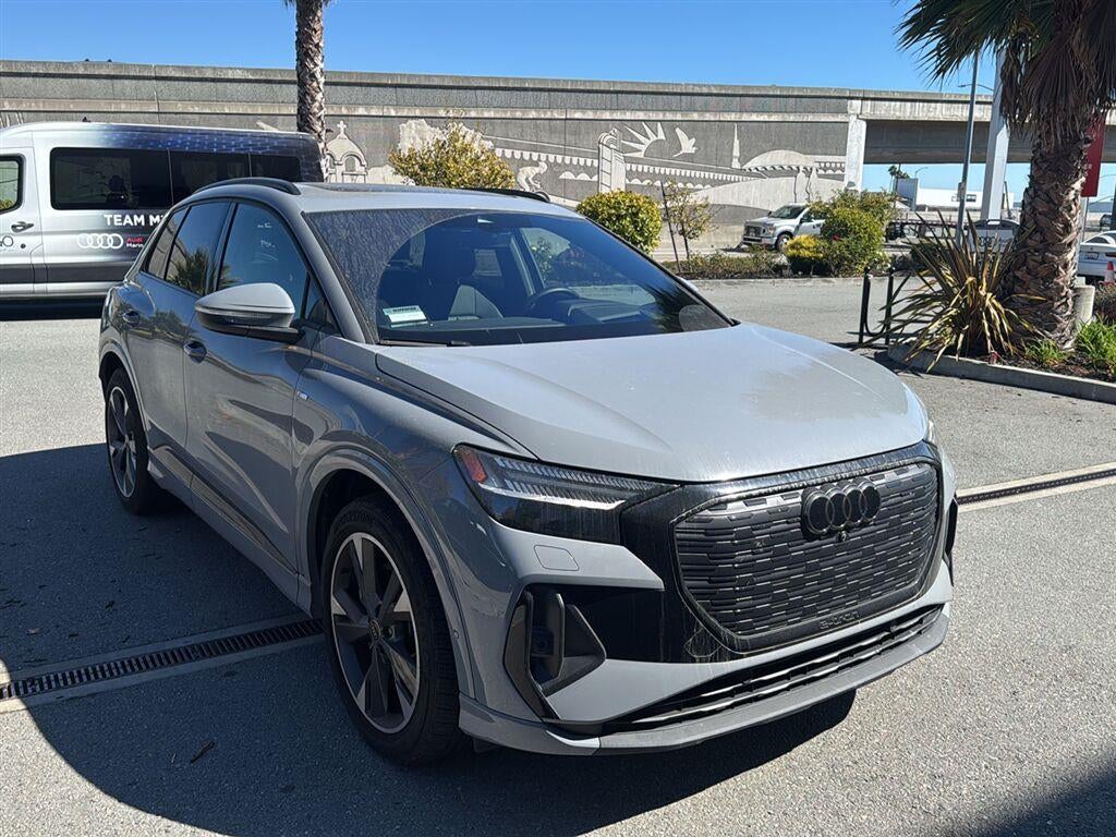 2024 Audi Q4 e-tron Prestige