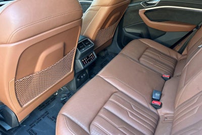 2019 Audi e-tron Prestige