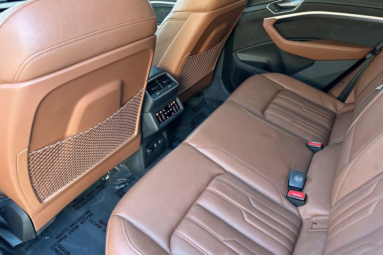 2019 Audi e-tron Prestige