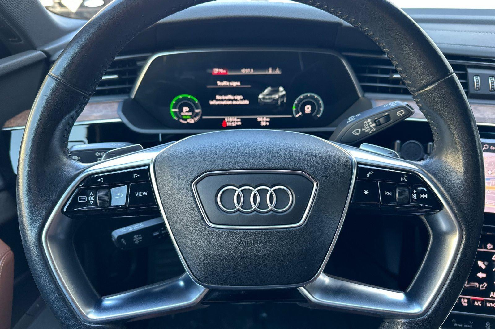 2019 Audi e-tron Prestige