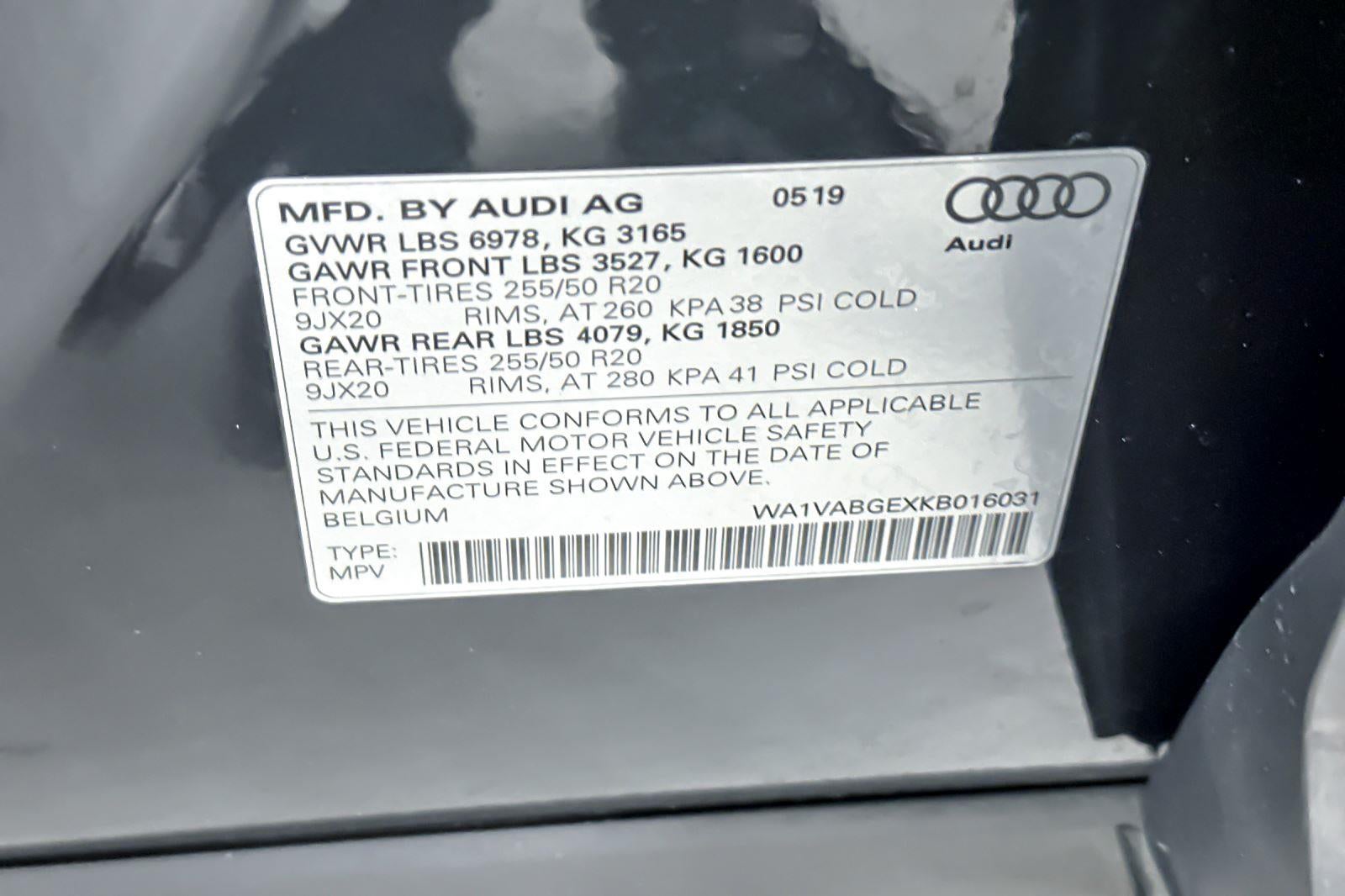 2019 Audi e-tron Prestige