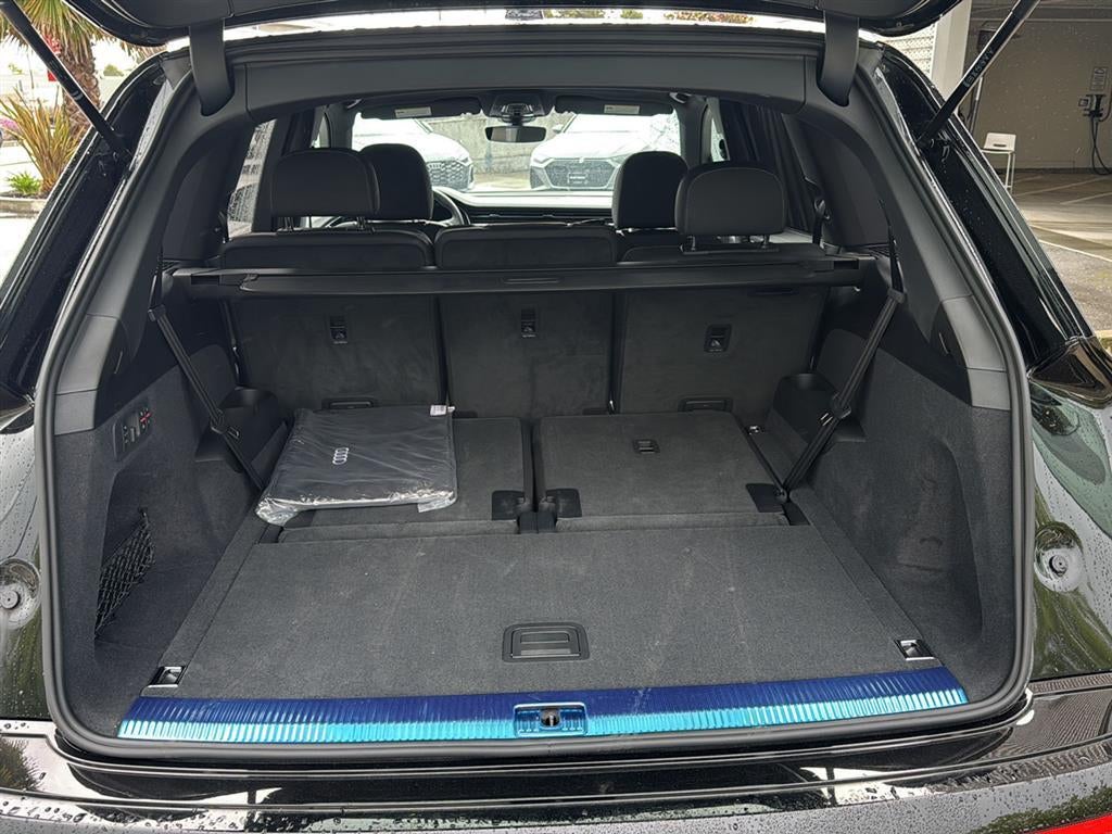 2025 Audi Q7 Prestige