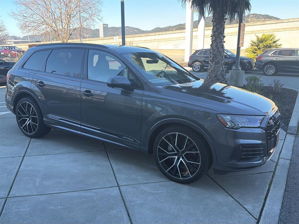 2021 Audi Q7 Prestige