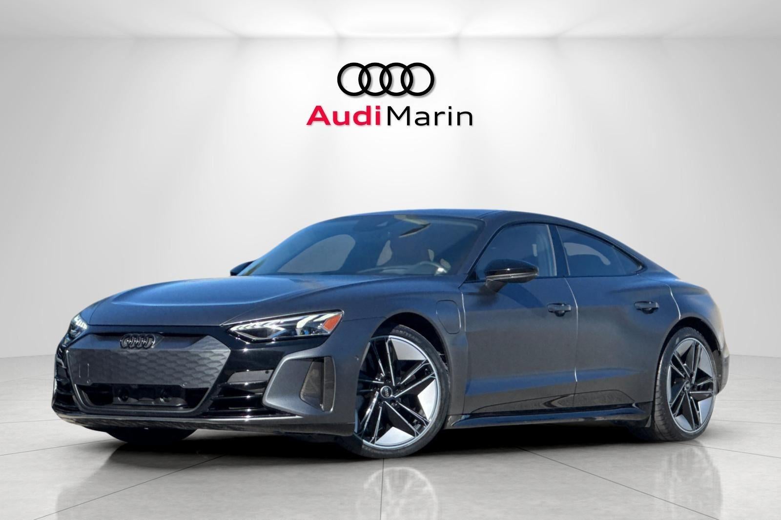 2023 Audi RS e-tron GT Base