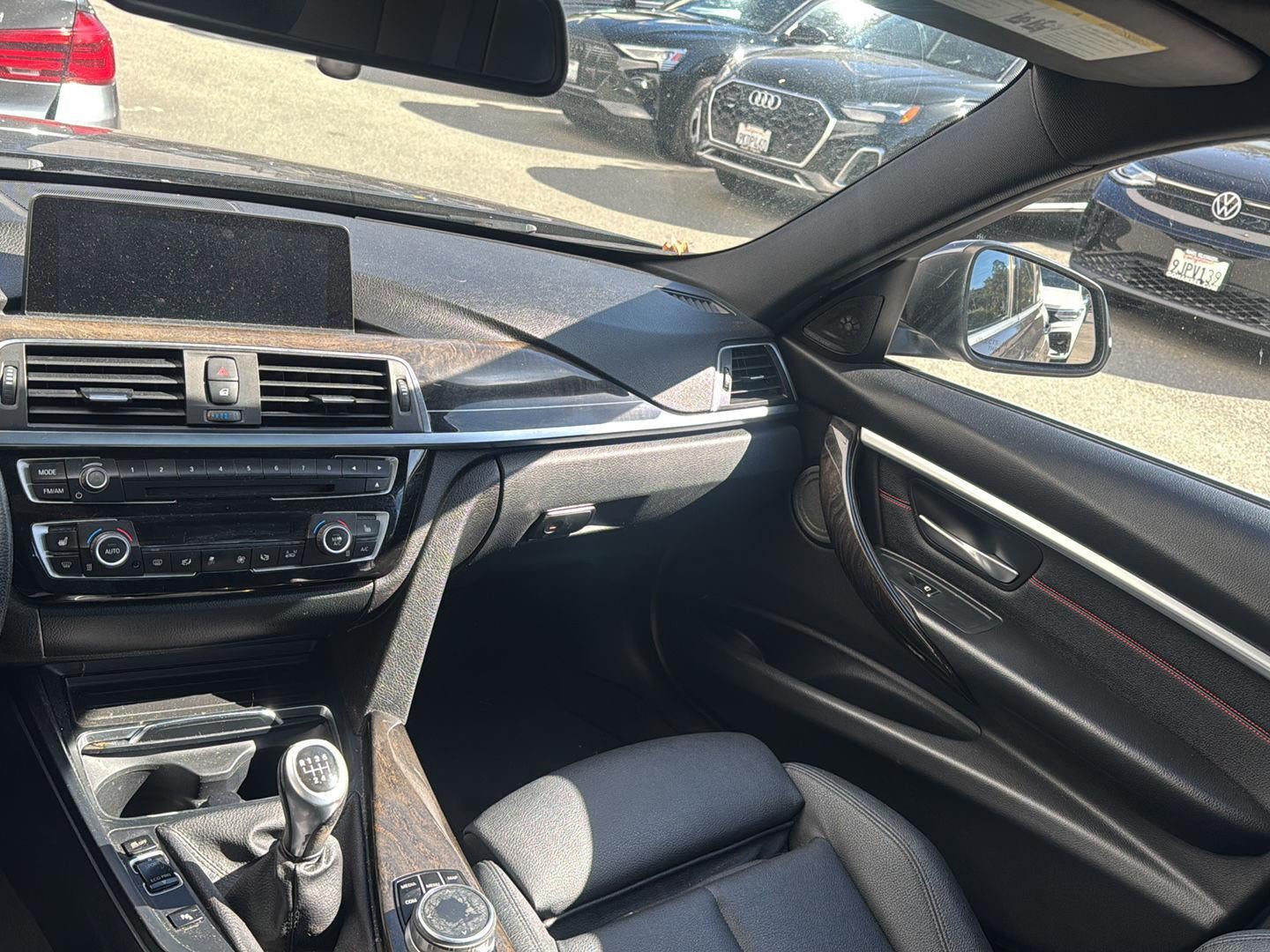 2017 BMW 3 Series 330i