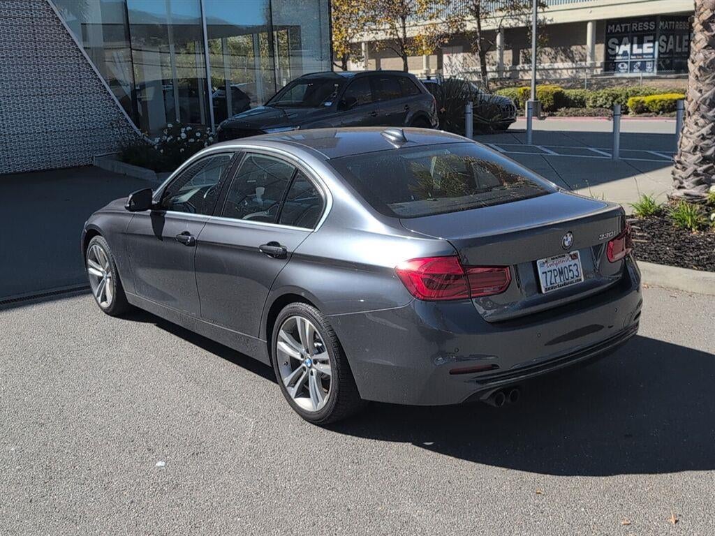2017 BMW 3 Series 330i