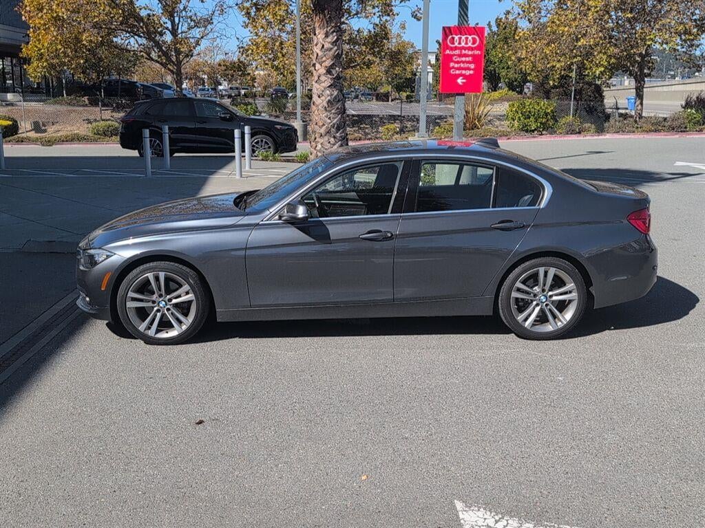 2017 BMW 3 Series 330i