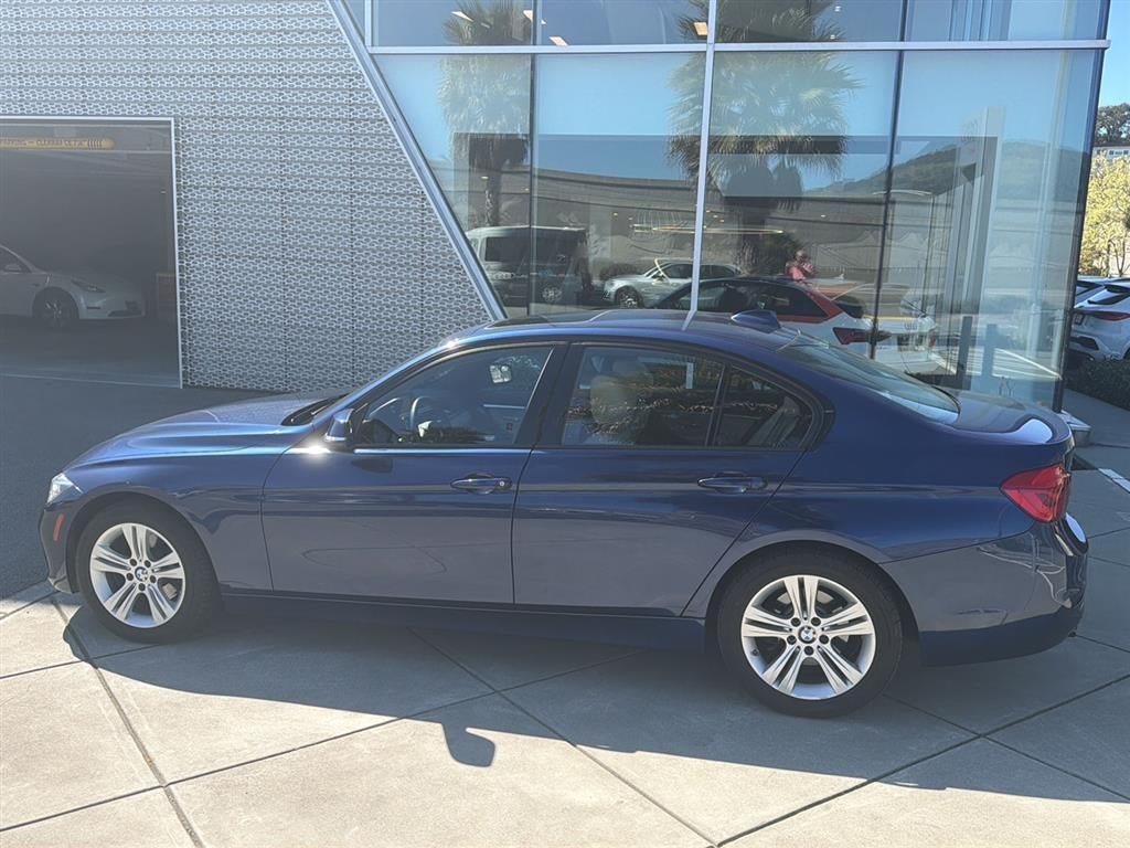 2016 BMW 3 Series 328i xDrive