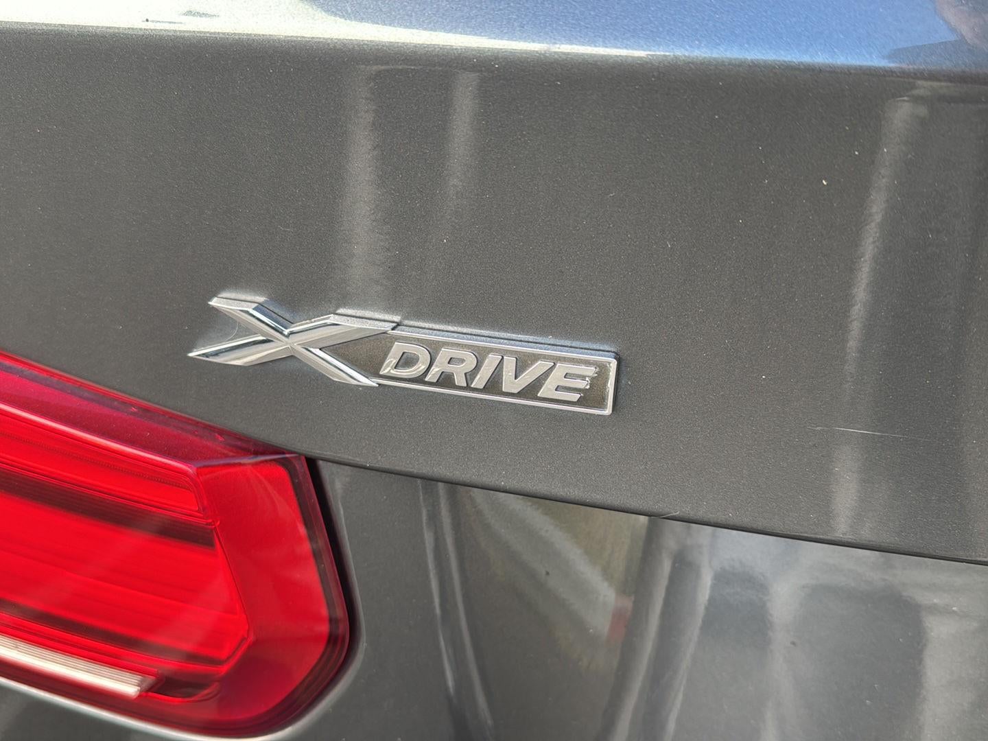 2017 BMW 3 Series 330i xDrive