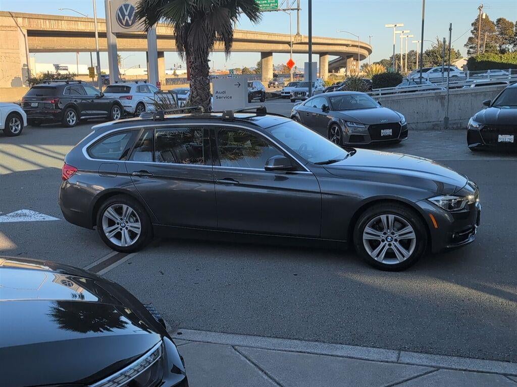 2017 BMW 3 Series 330i xDrive
