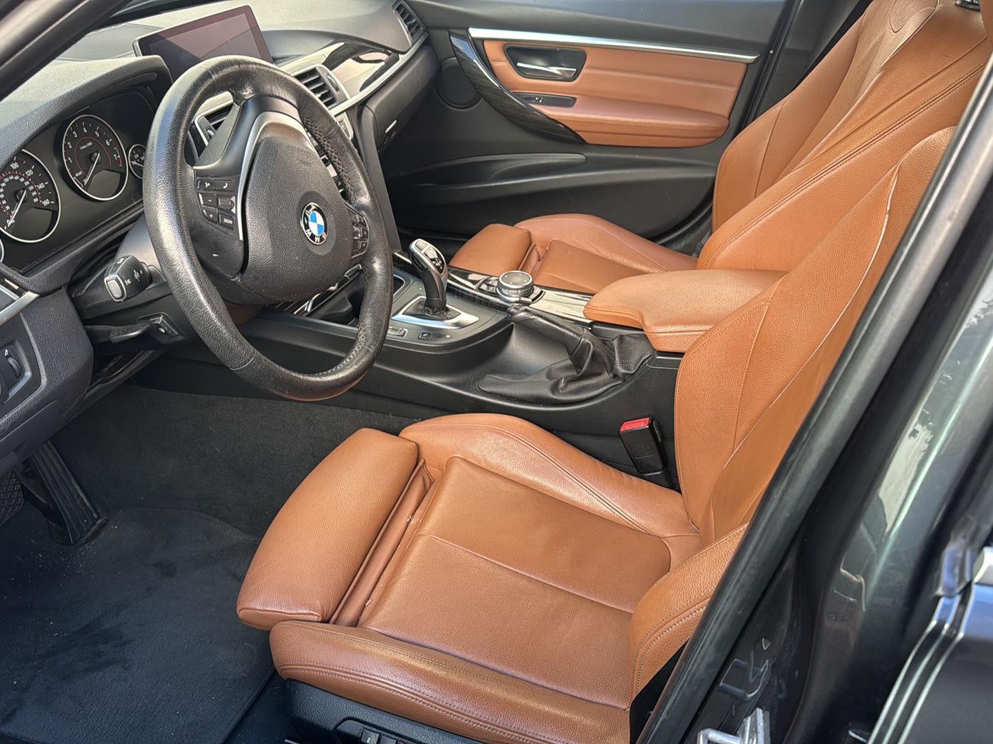 2017 BMW 3 Series 330i xDrive