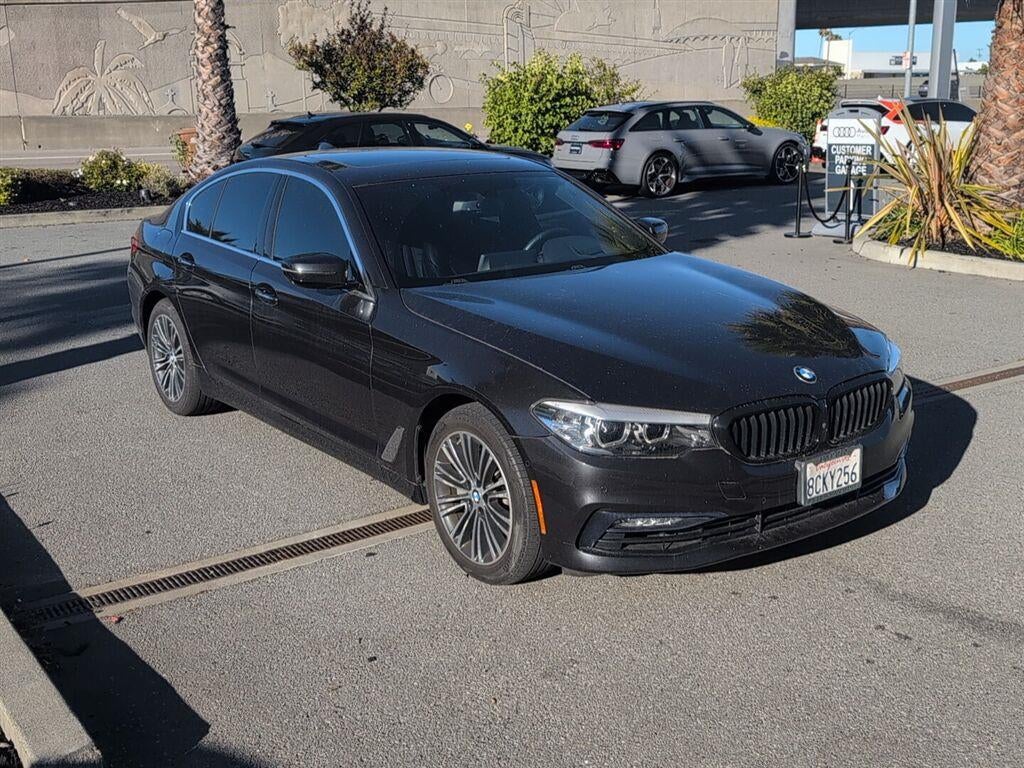 2018 BMW 5 Series 540i