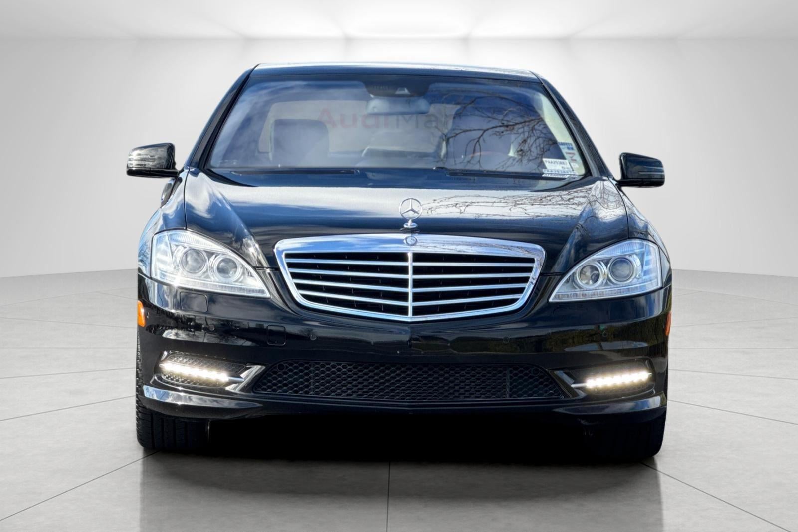 2010 Mercedes-Benz S-Class S 550