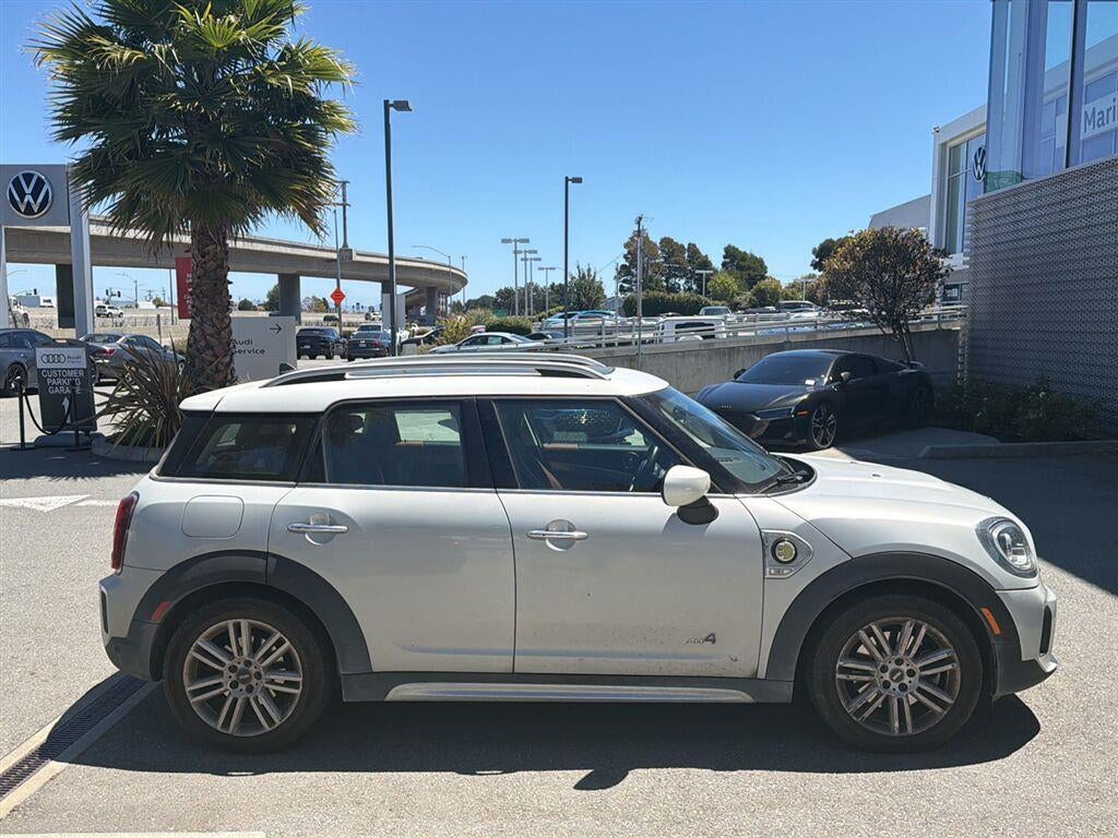 2022 MINI Countryman Cooper SE