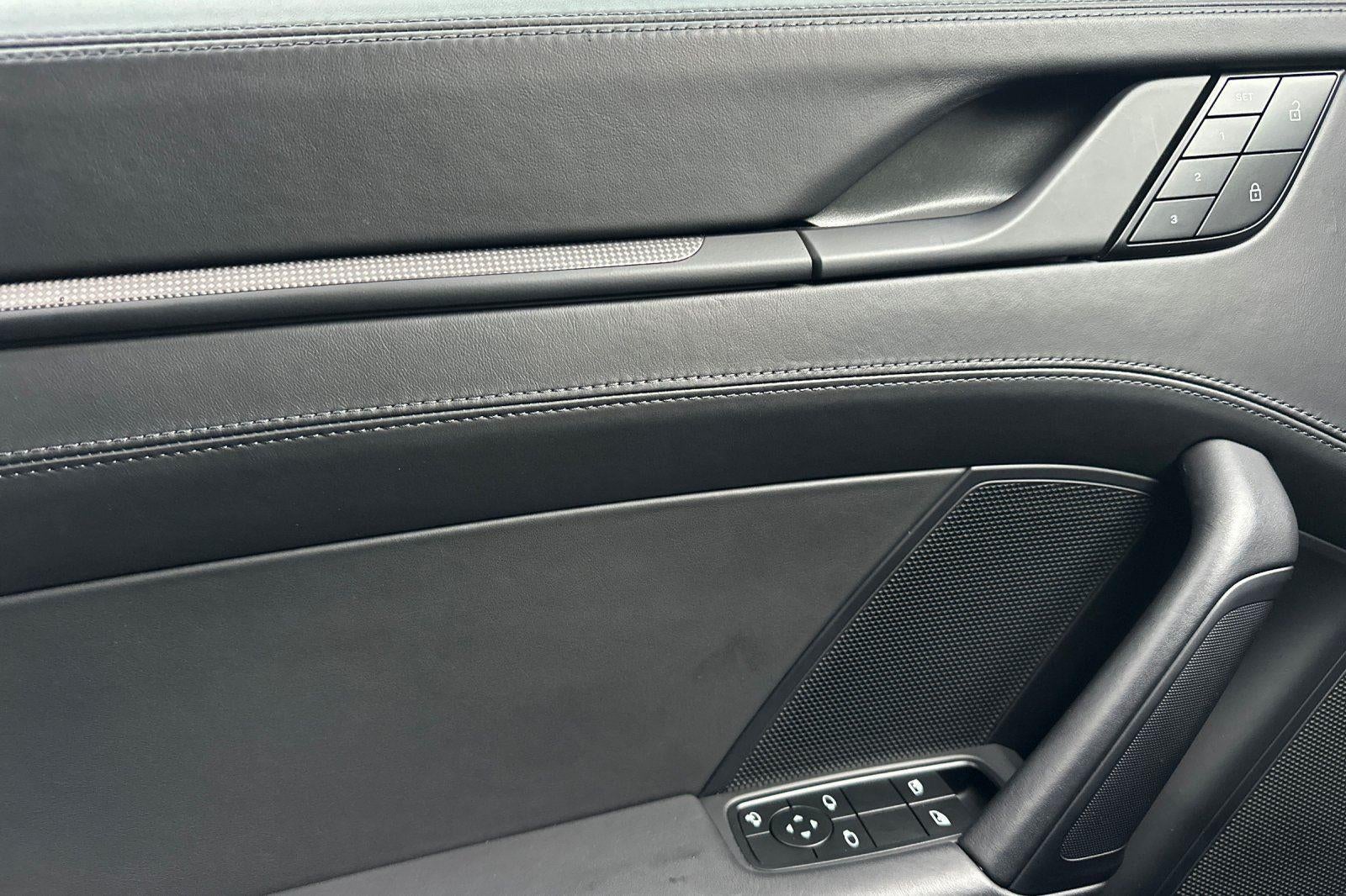 2023 Porsche 911 Carrera GTS