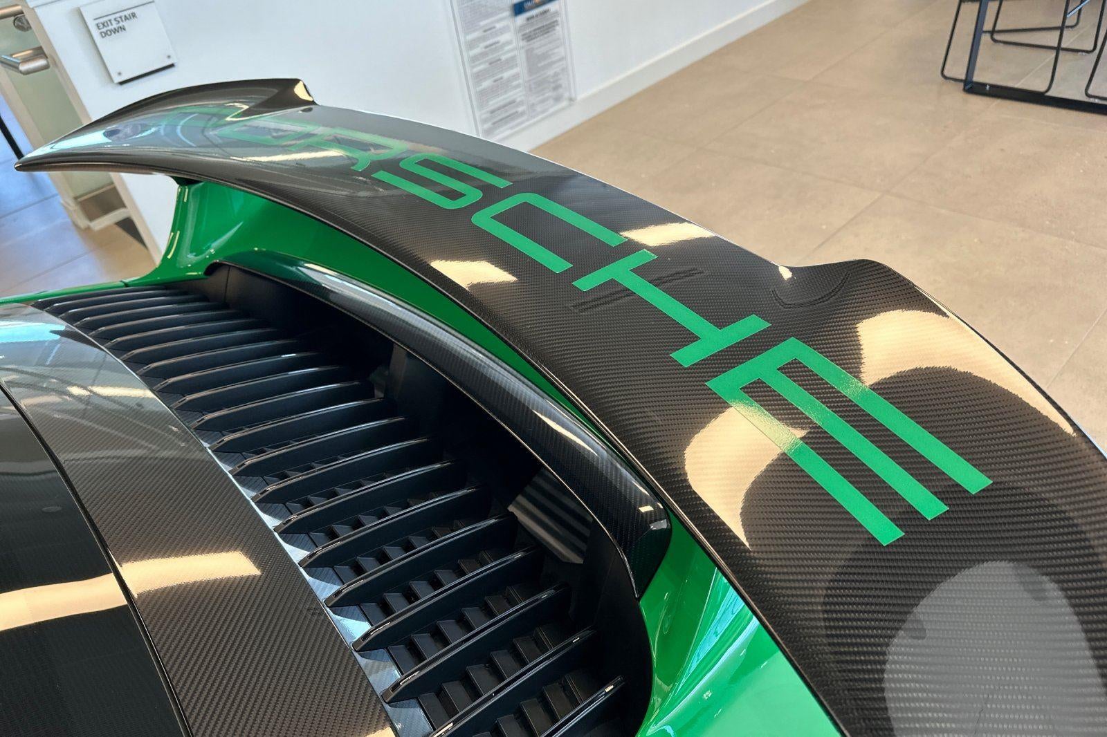 2023 Porsche 911 Carrera GTS